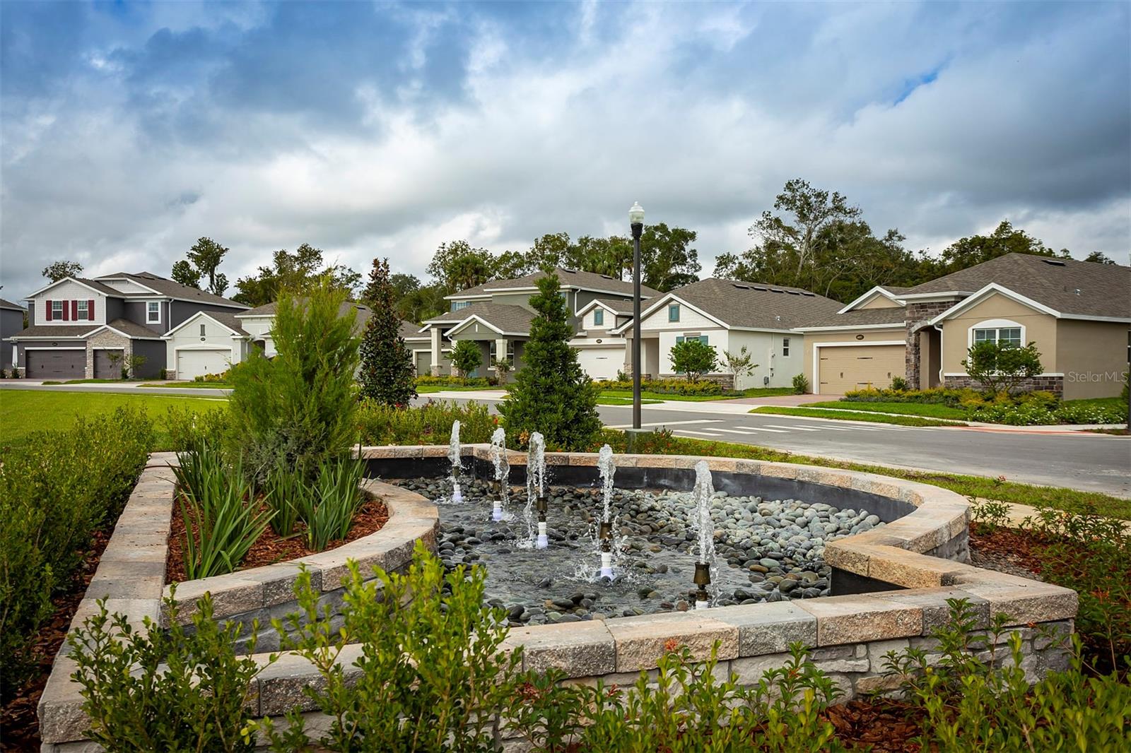 CADENCE PARK - Residential