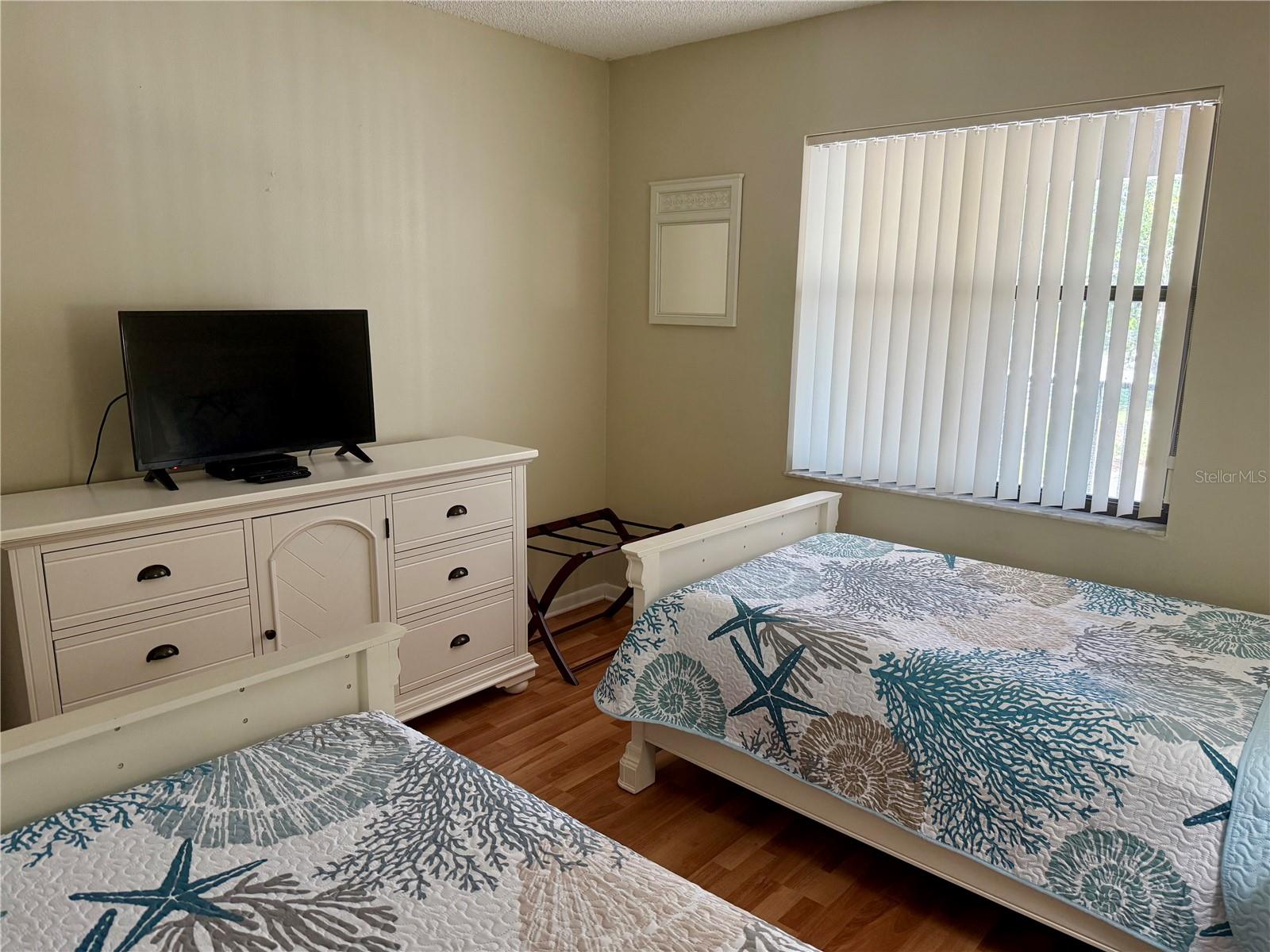 SHOREWALK BATH & TENNIS CLUB 18 - Residential