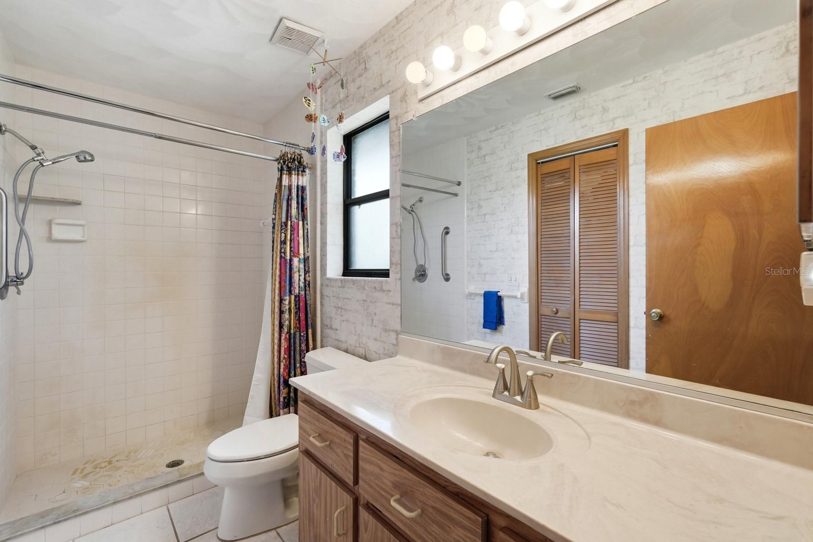 RIMA RIDGE RANCHETTES - Residential