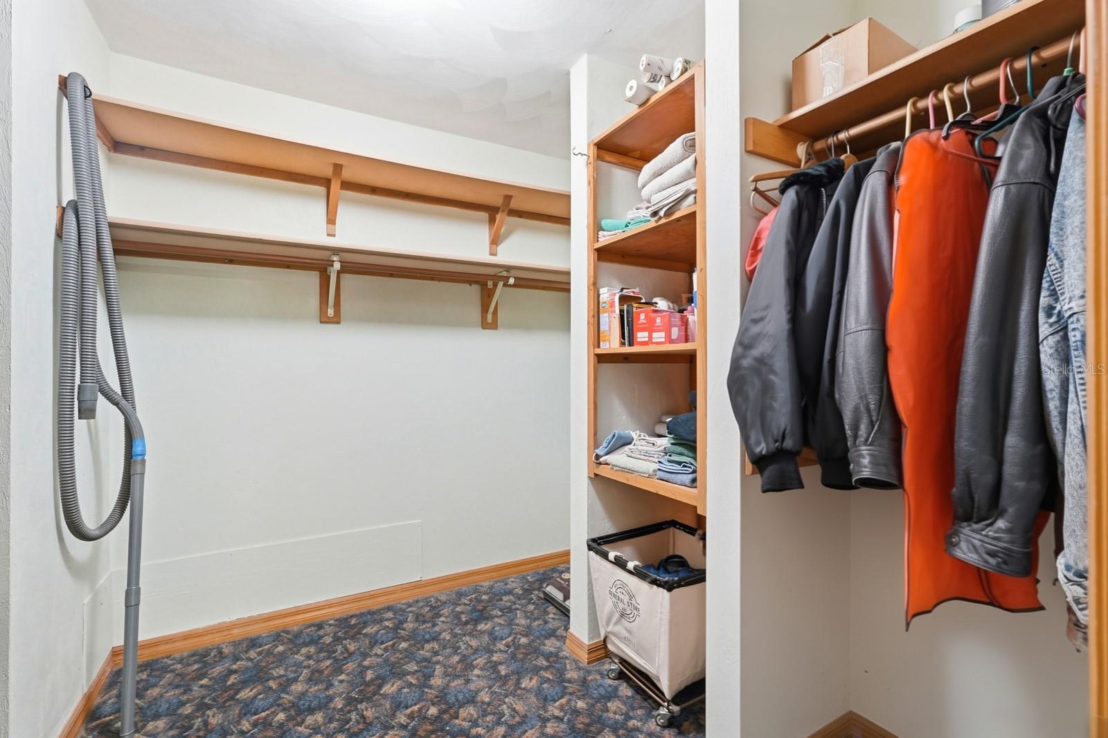 RIMA RIDGE RANCHETTES - Residential