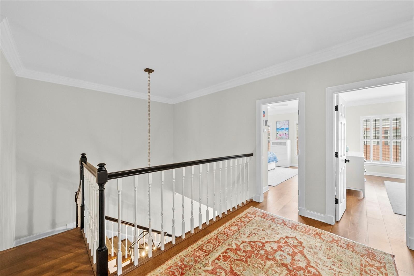 CRESCENT PLACE CONDO - Residential