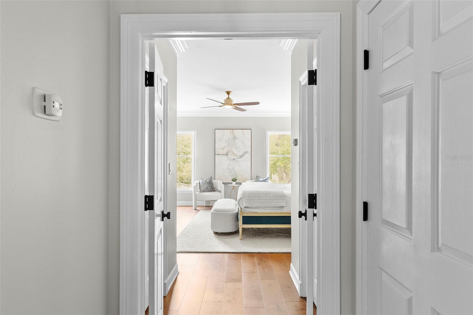 CRESCENT PLACE CONDO - Residential