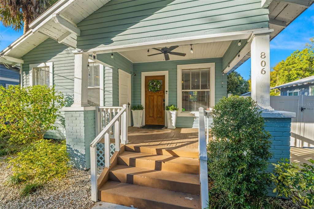 Photo of 806 E Genesee Street, Tampa, FL 33603 (MLS # TB8469889)