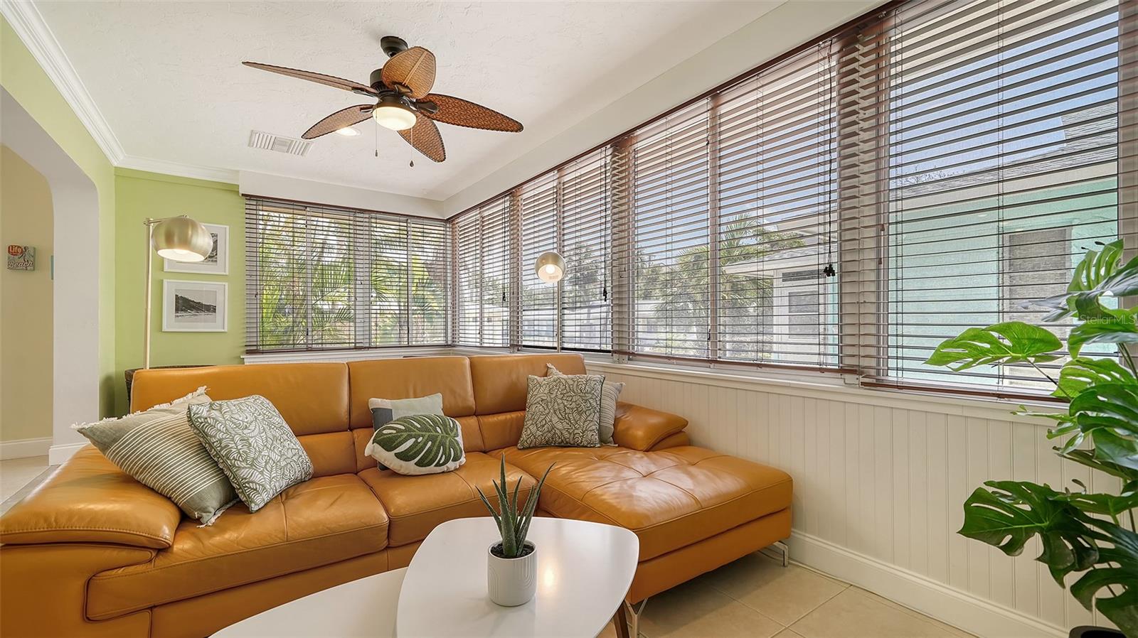 POLYNESIAN GARDENS - Residential