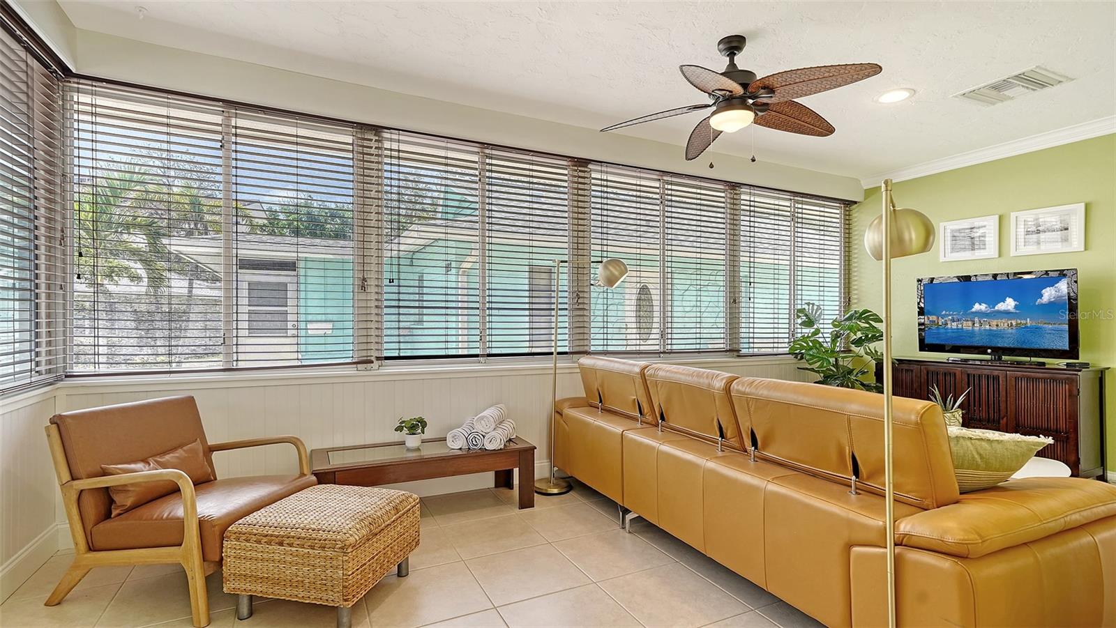 POLYNESIAN GARDENS - Residential