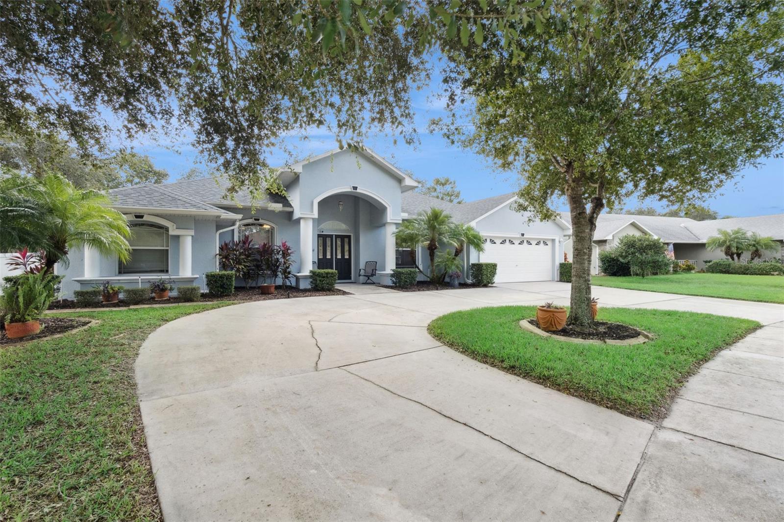 EAST LAKE RESERVE @ NARCOOSSEE UNIT 4 - Residential