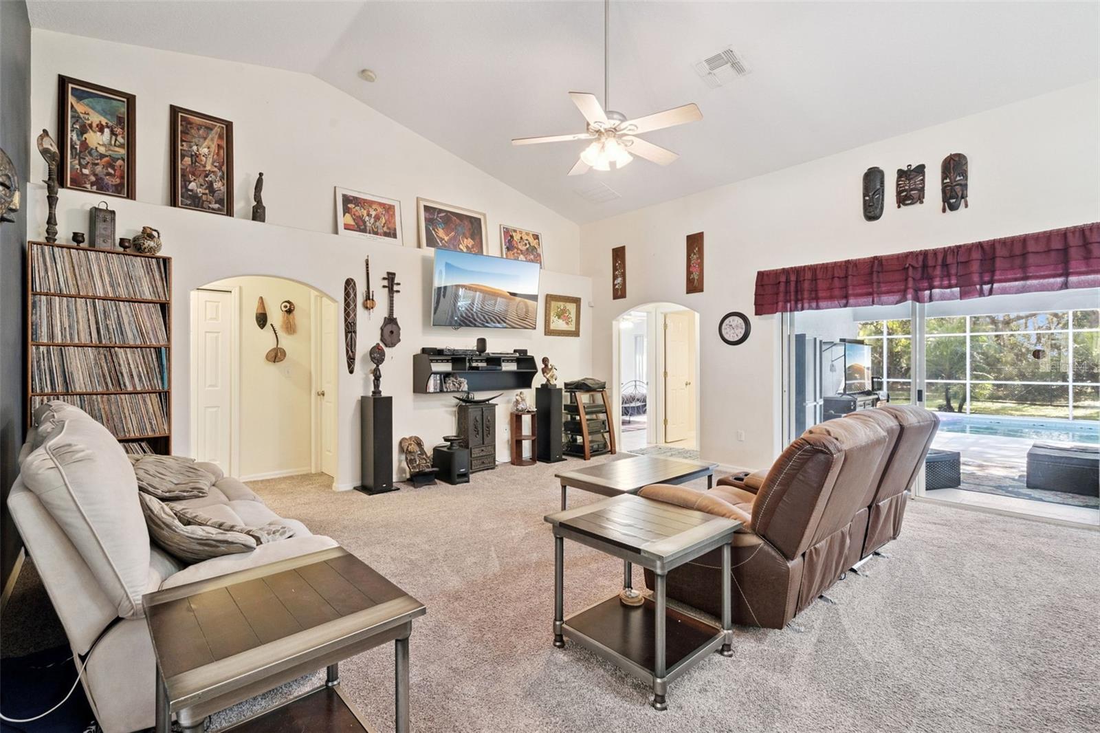 EAST LAKE RESERVE @ NARCOOSSEE UNIT 4 - Residential