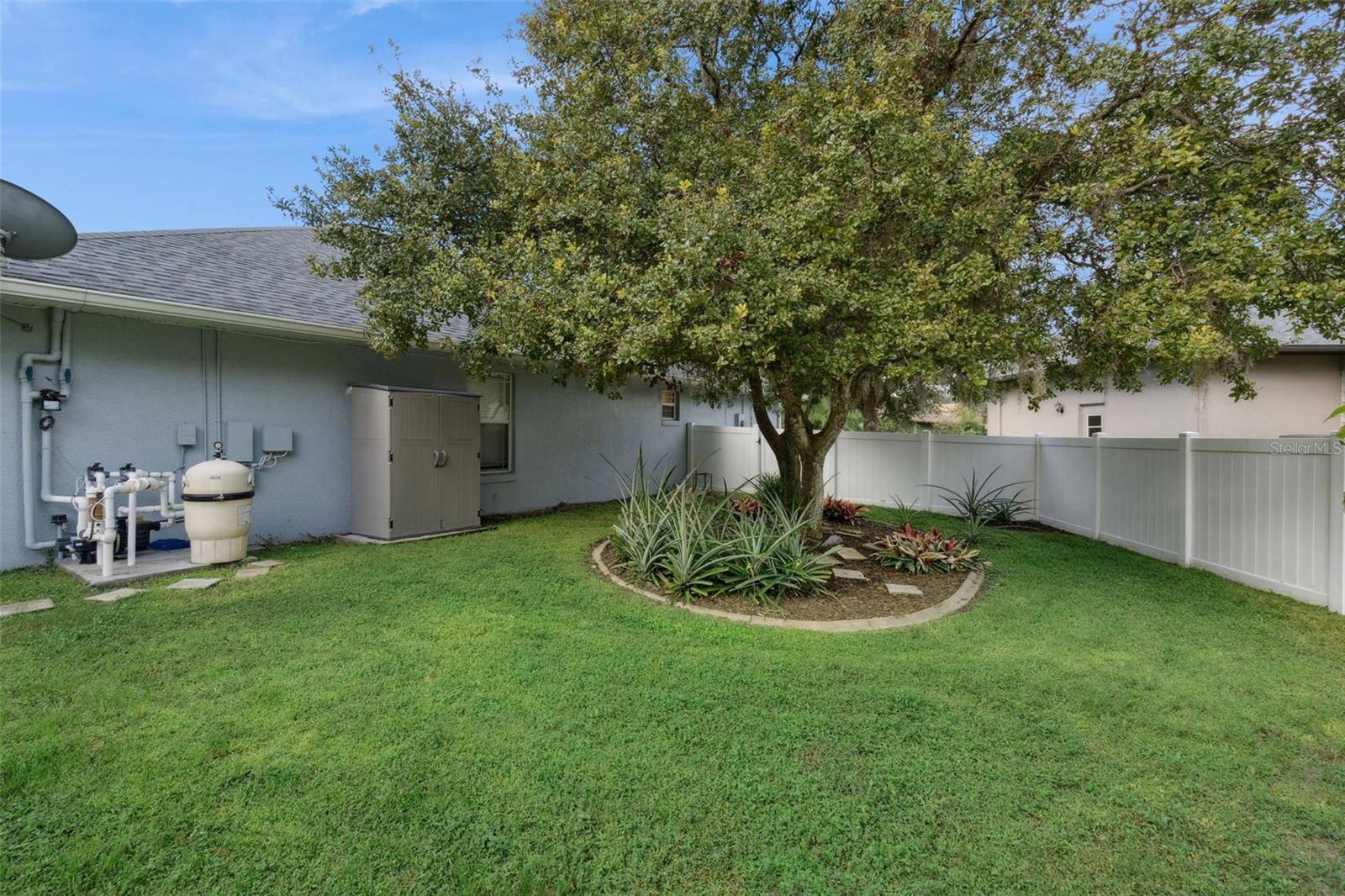 EAST LAKE RESERVE @ NARCOOSSEE UNIT 4 - Residential