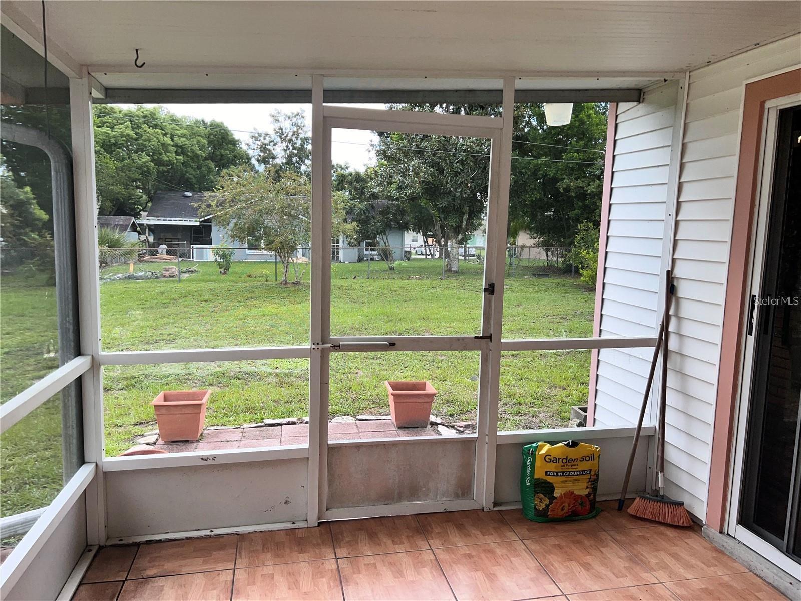 DELTONA LAKES UNIT 03 - Residential