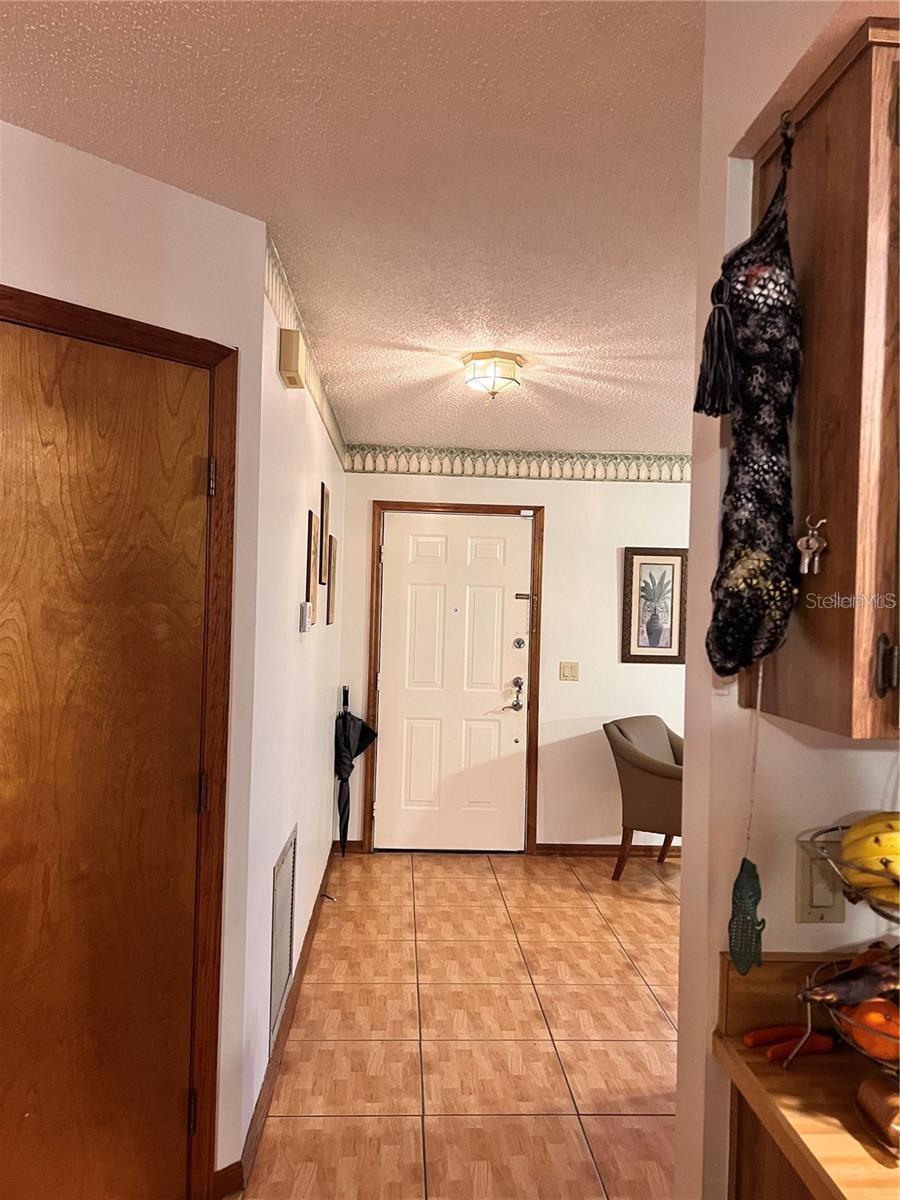 DELTONA LAKES UNIT 03 - Residential