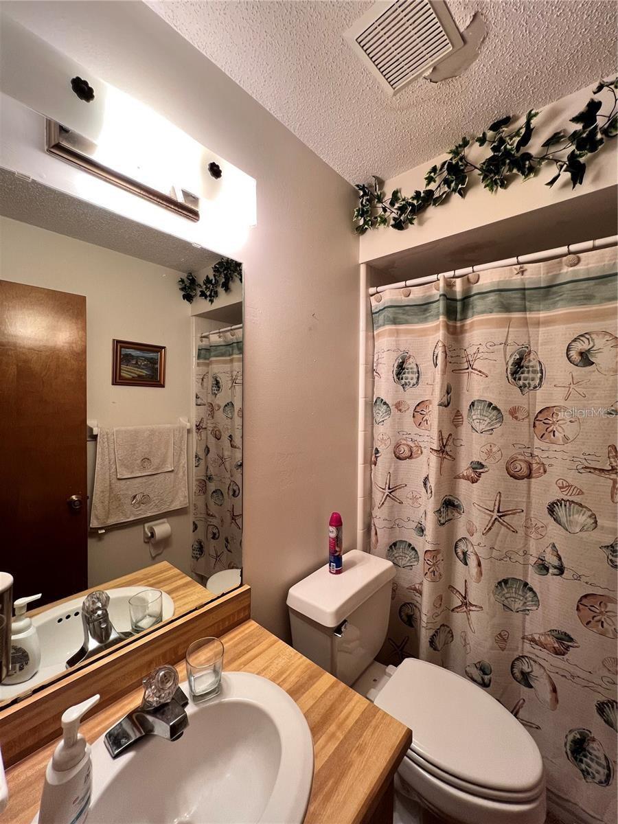 DELTONA LAKES UNIT 03 - Residential