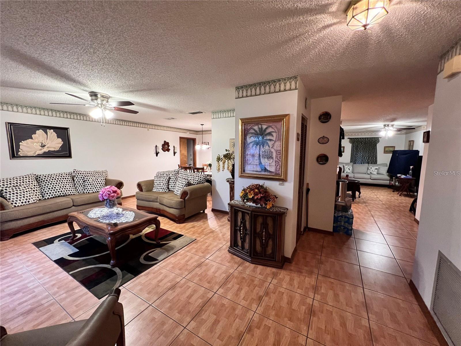 DELTONA LAKES UNIT 03 - Residential