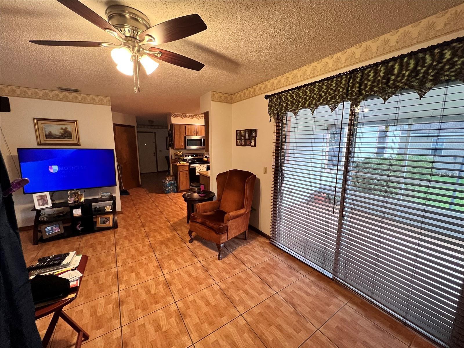 DELTONA LAKES UNIT 03 - Residential