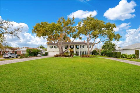 A home in BELLE ISLE