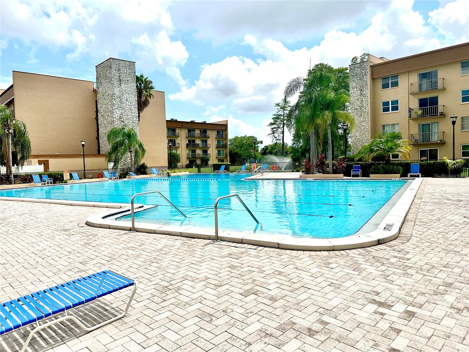 THE TAMPA RACQUET CLUB A CONDO - Residential Lease
