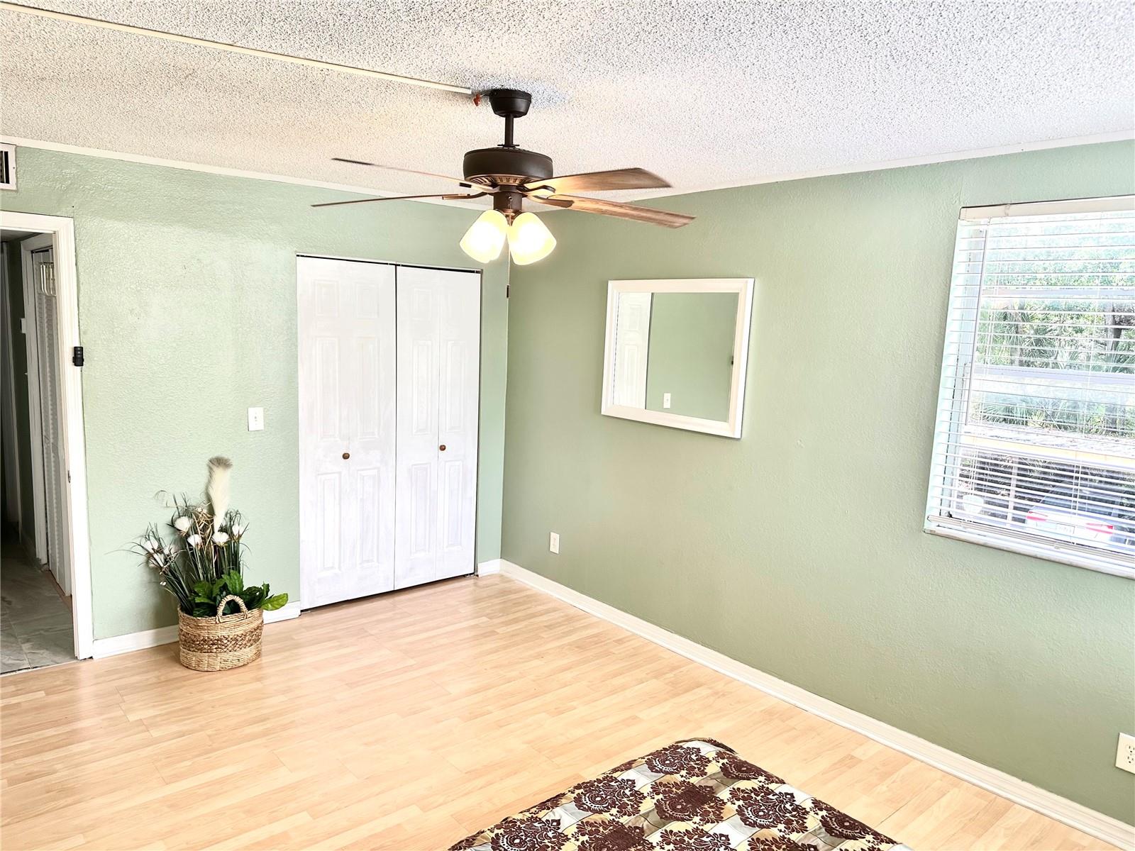 THE TAMPA RACQUET CLUB A CONDO - Residential Lease