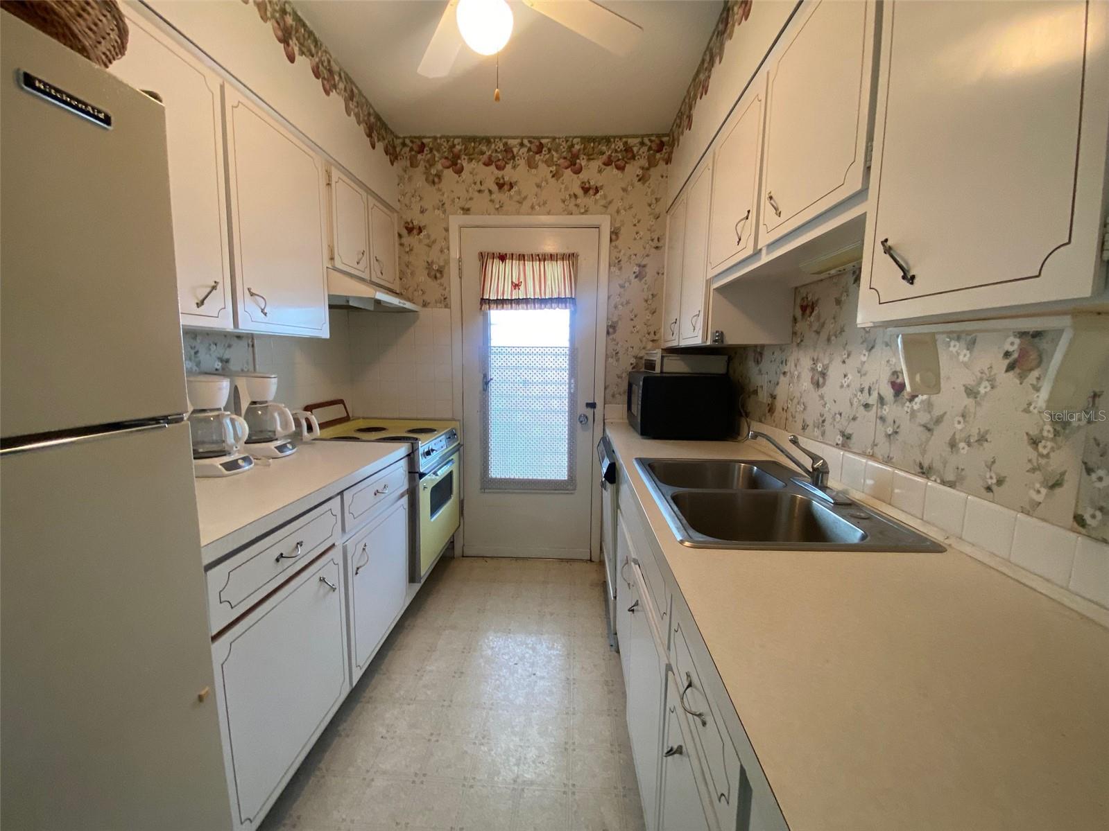 WINTER HAVEN HARBOUR APTS CONDO - Residential