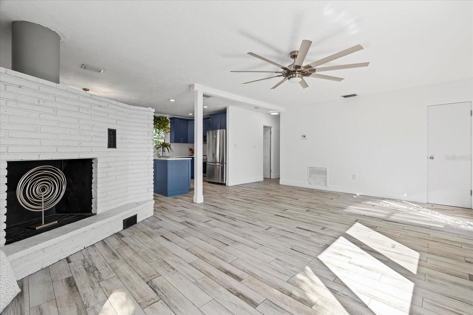 PALMETTO POINT - Residential