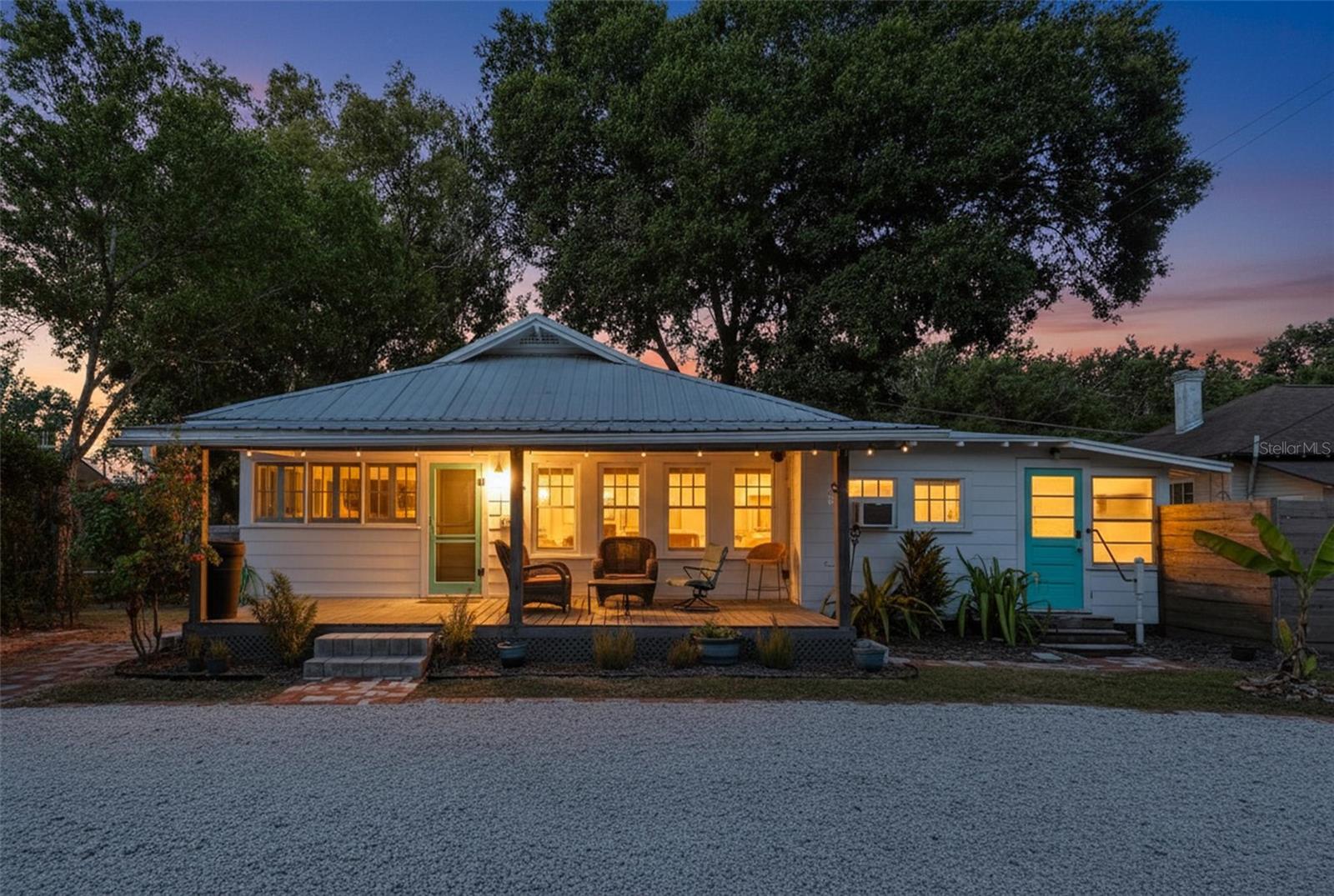 YOUNG & DOUGLAS ADD TO - Residential