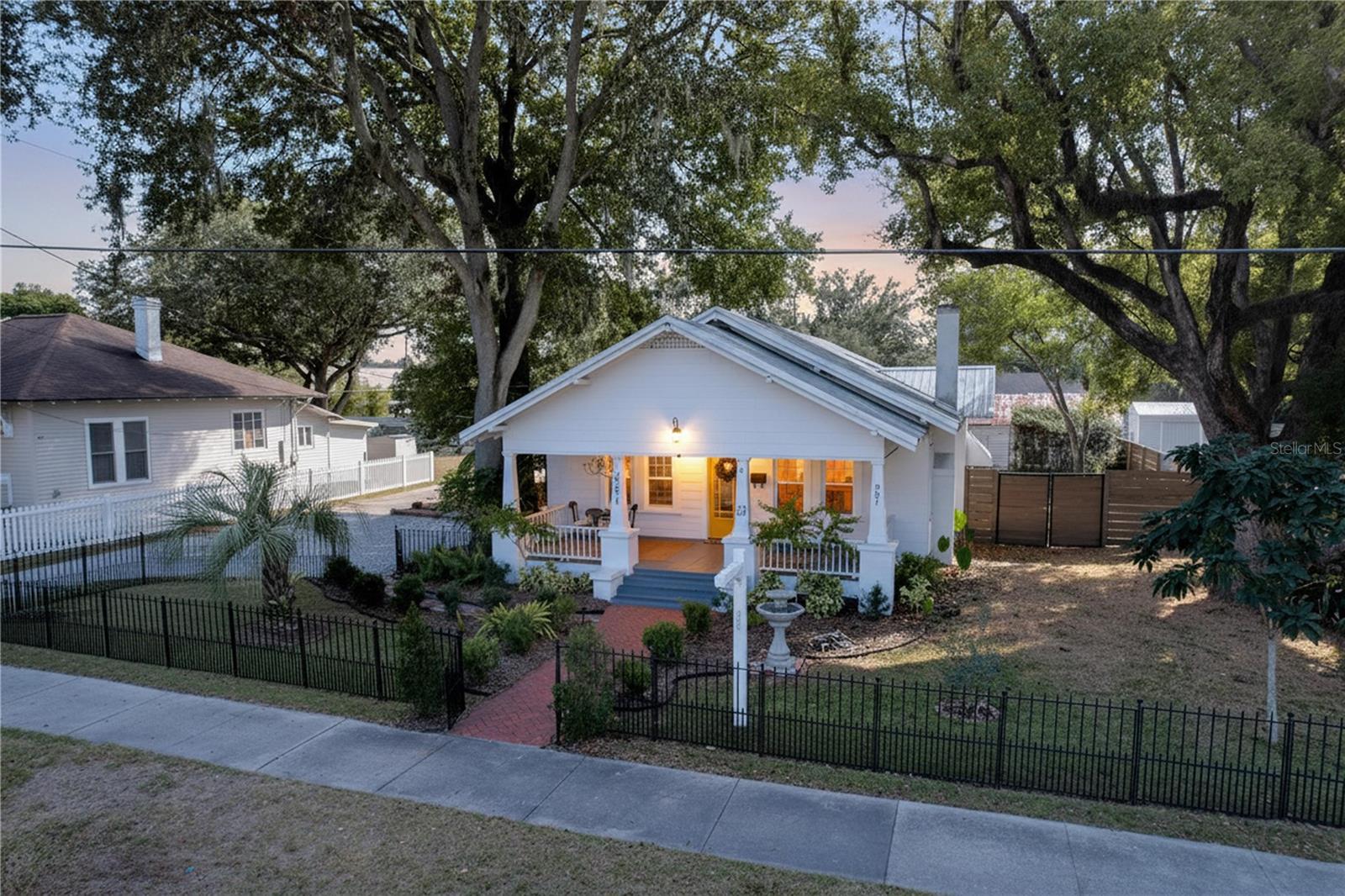 YOUNG & DOUGLAS ADD TO - Residential