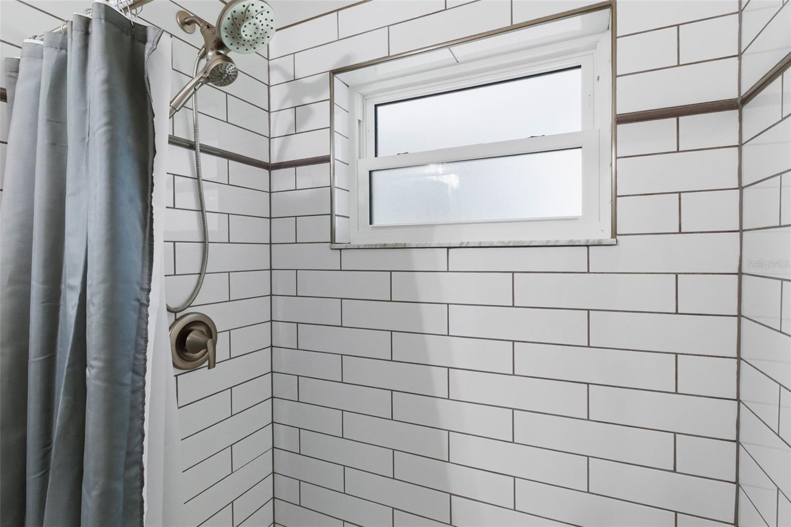 LAUREL MEADOWS - Residential