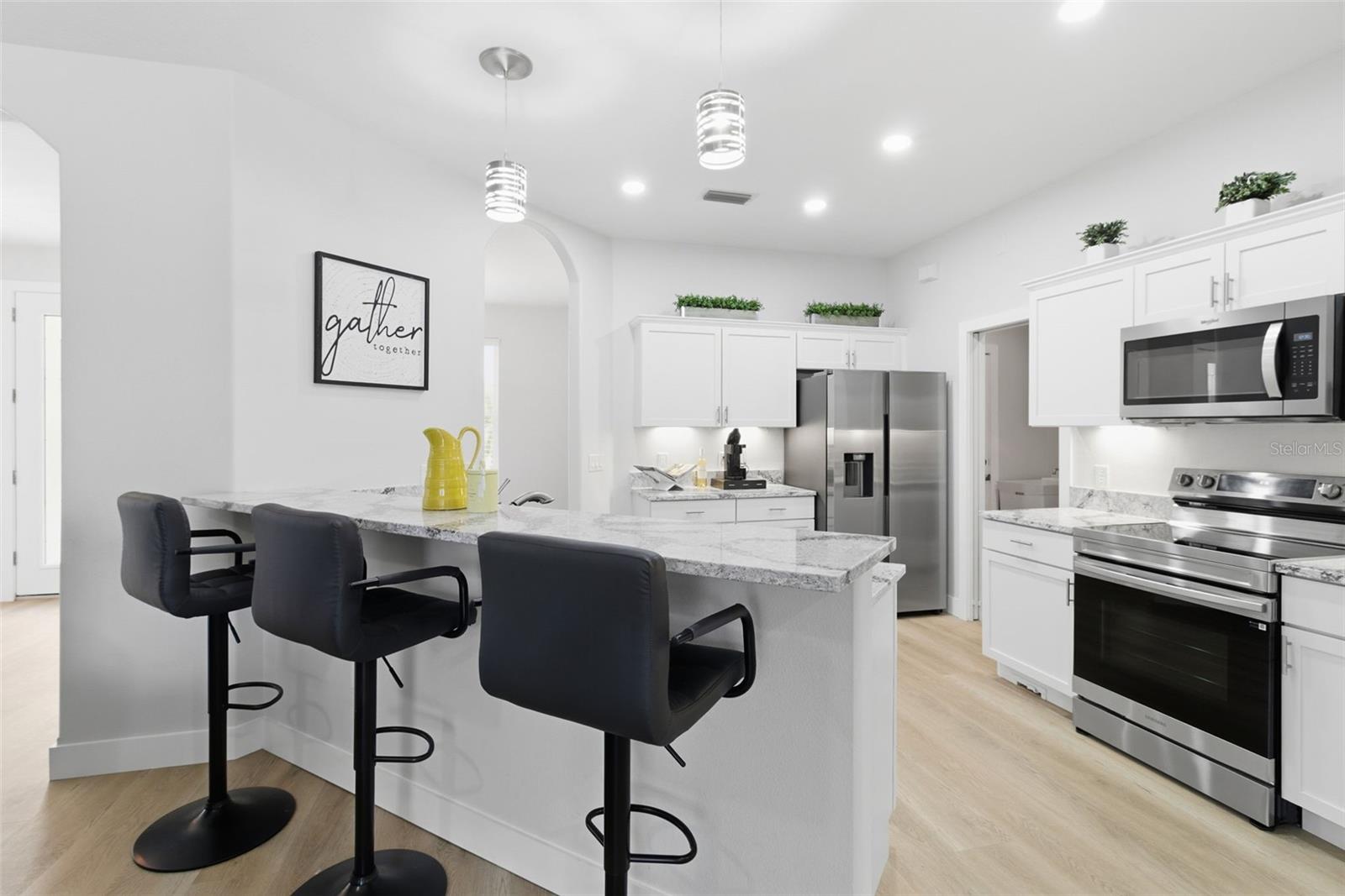 LAUREL MEADOWS - Residential