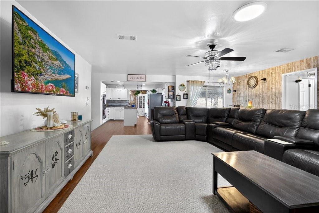 WYNNFIELD/SECTION 22 - Residential