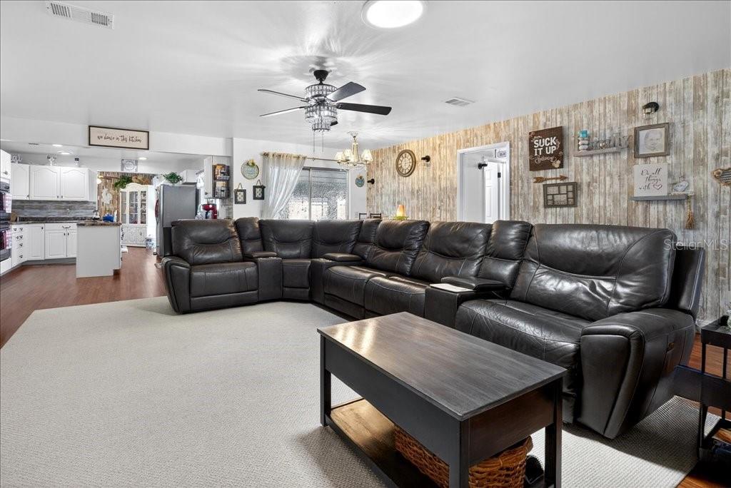 WYNNFIELD/SECTION 22 - Residential