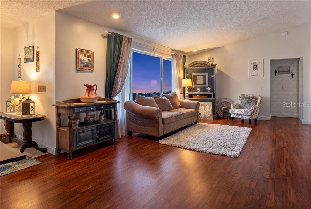 WYNNFIELD/SECTION 22 - Residential