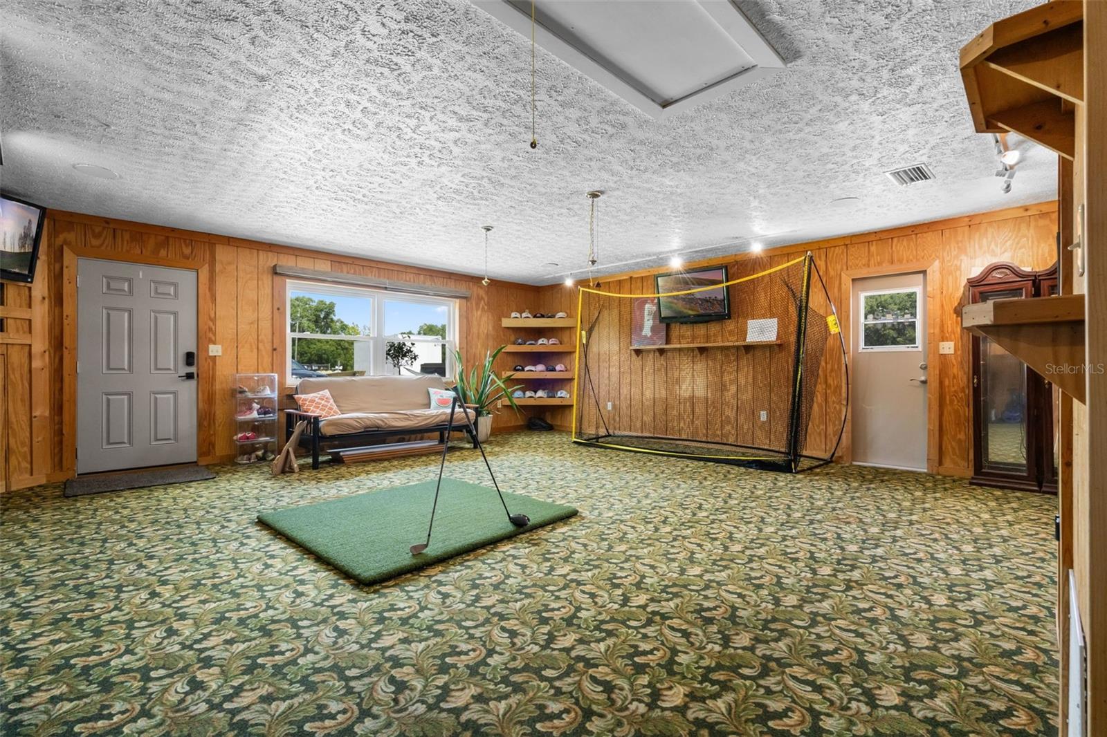 PLEASANT HILL HEIGHTS - Residential