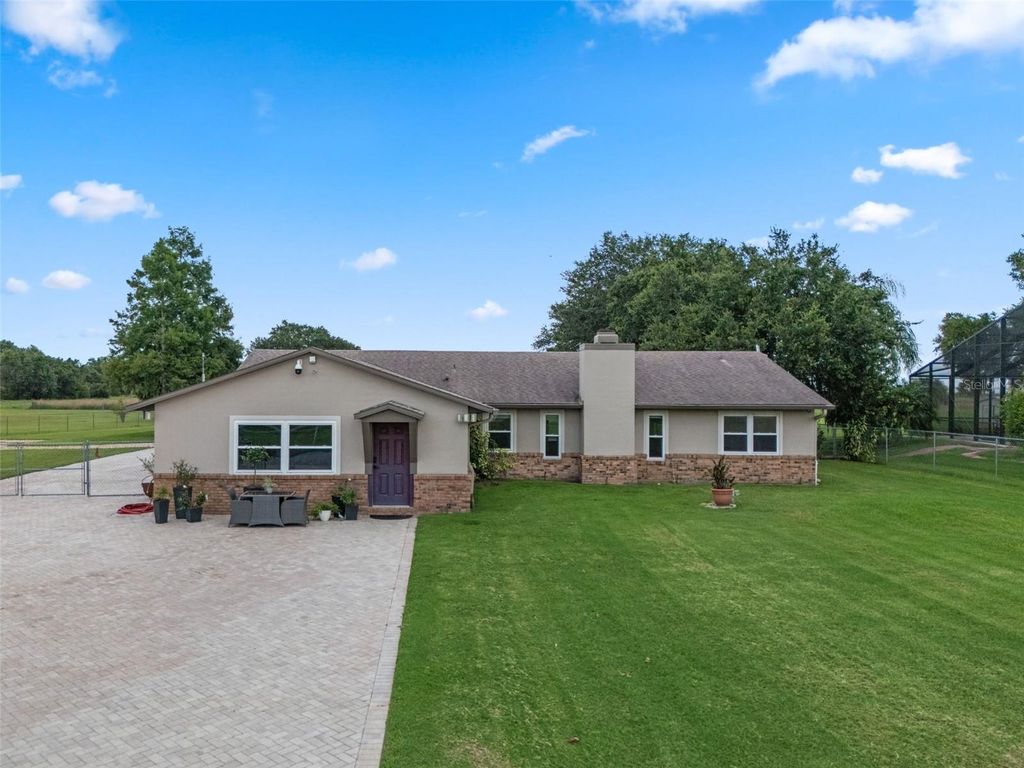 Photo of 2921 Lake Tohopekaliga Boulevard, Kissimmee, FL 34746 (MLS # O6393654)