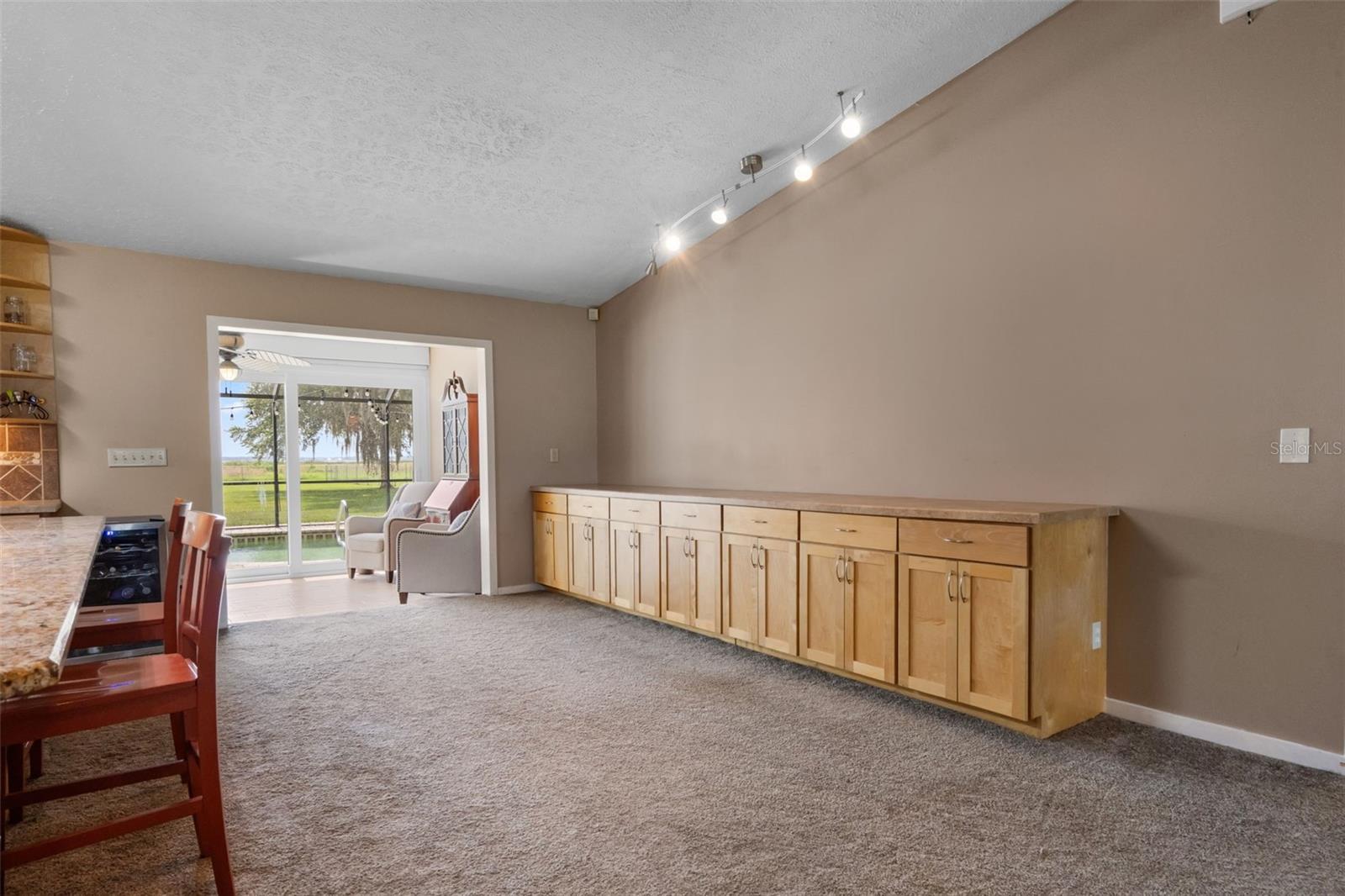 PLEASANT HILL HEIGHTS - Residential