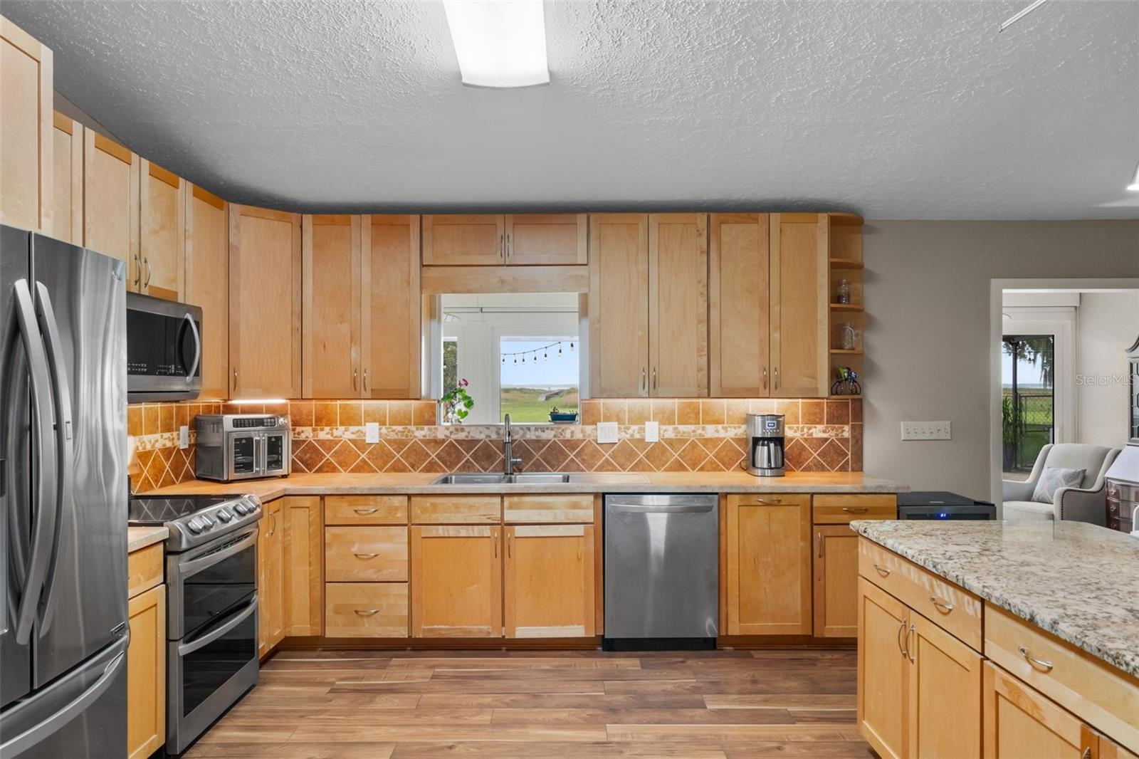 PLEASANT HILL HEIGHTS - Residential