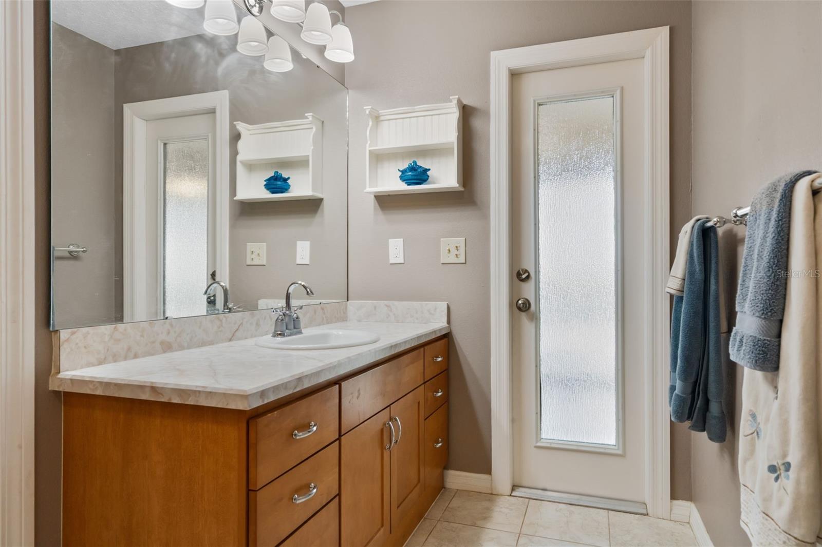 PLEASANT HILL HEIGHTS - Residential