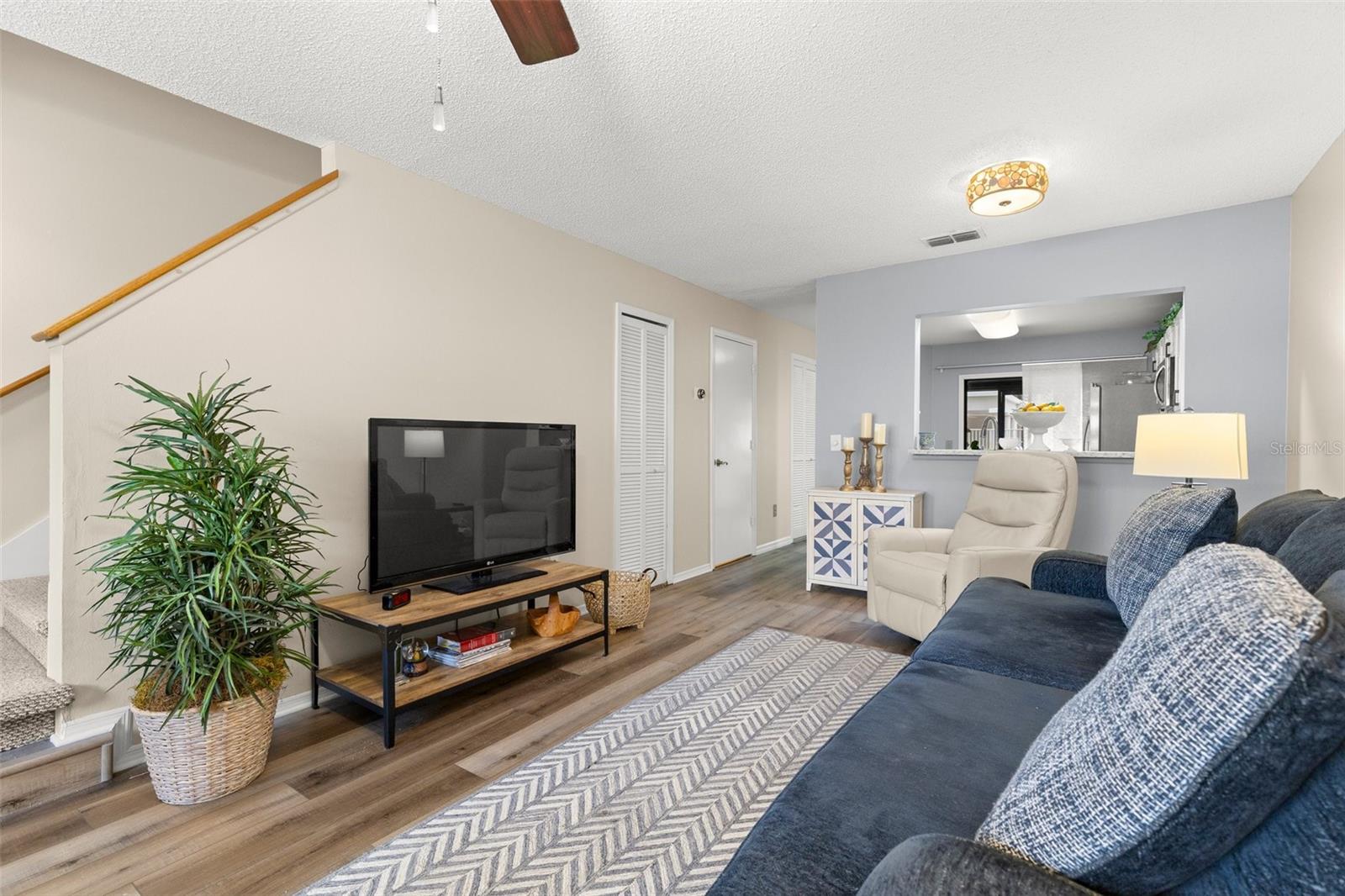 5100 BURCHETTE ROAD 2702