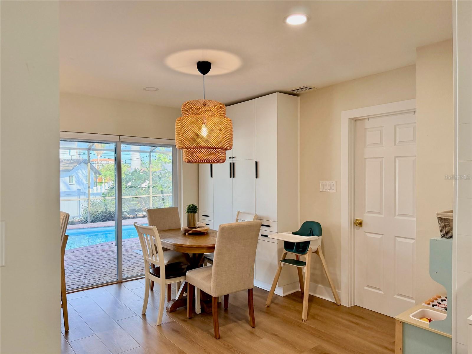 SHORE ACRES SEC 1 TWIN LAKES ADD - Residential