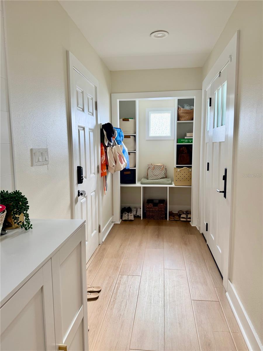 SHORE ACRES SEC 1 TWIN LAKES ADD - Residential