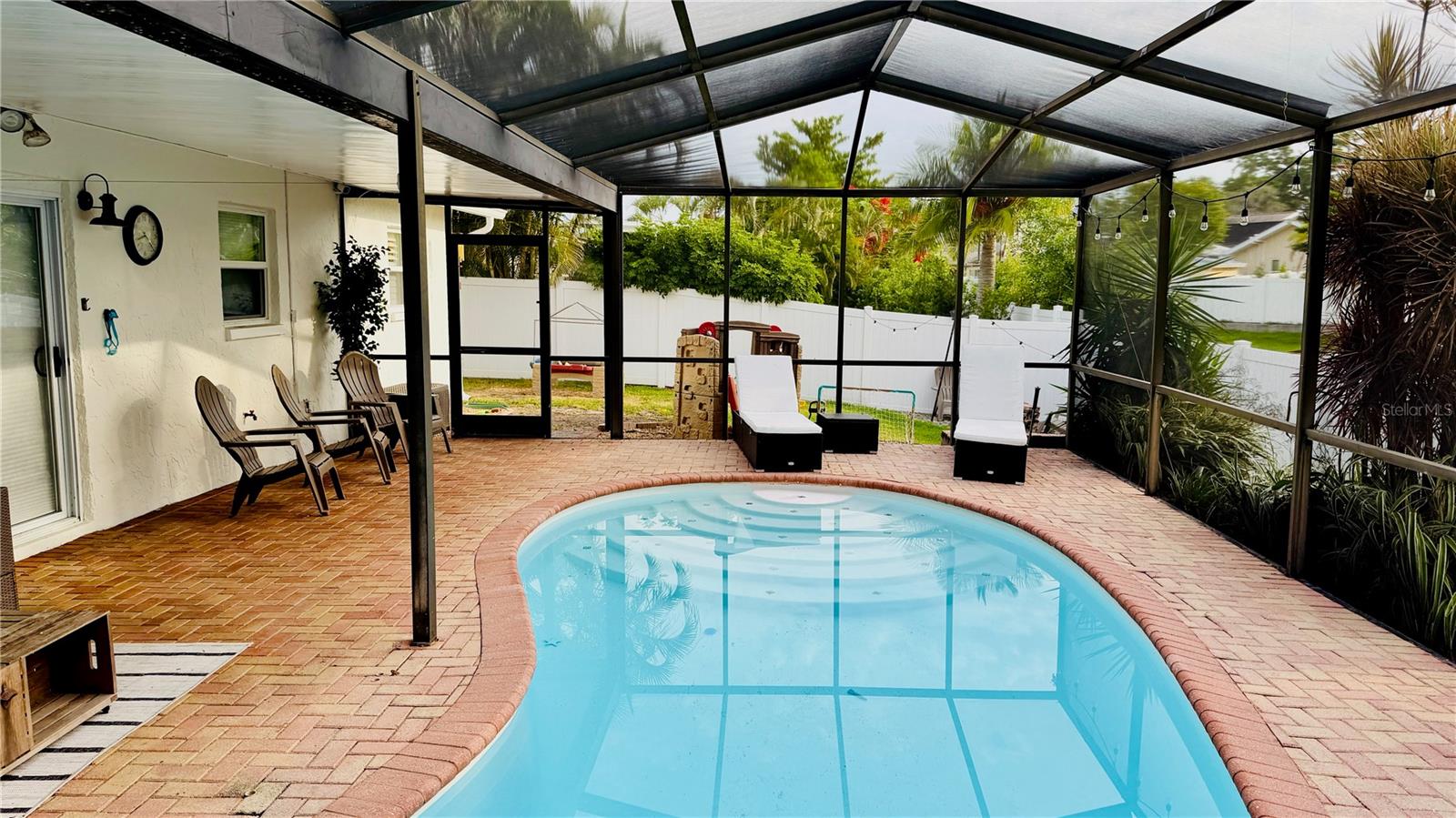SHORE ACRES SEC 1 TWIN LAKES ADD - Residential