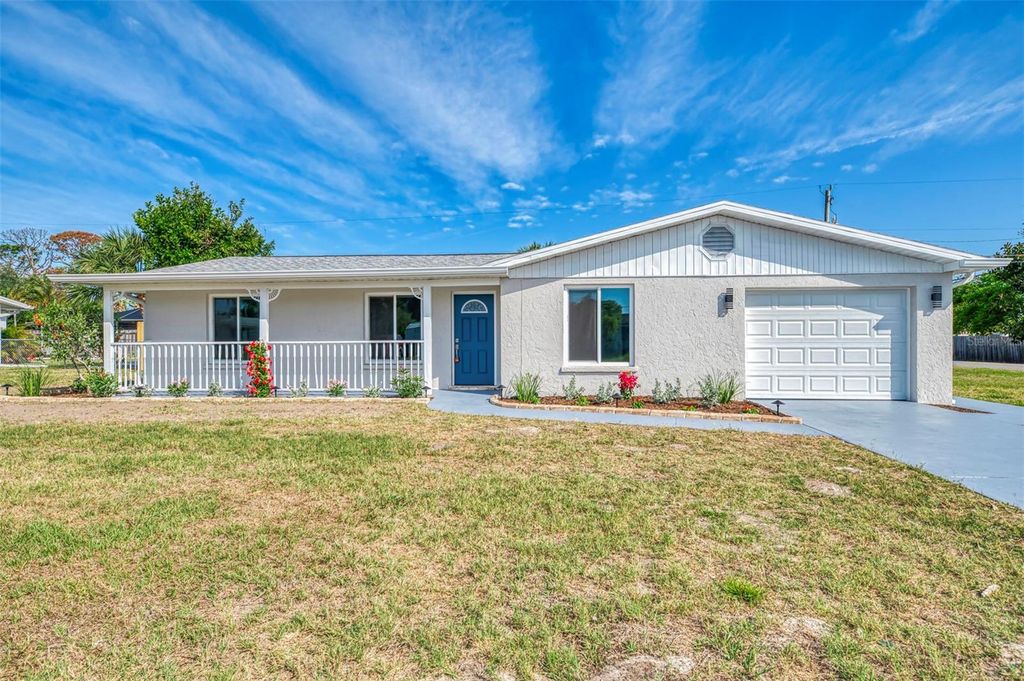 Photo of 1316 S Venice Boulevard, Venice, FL 34293 (MLS # A4690239)