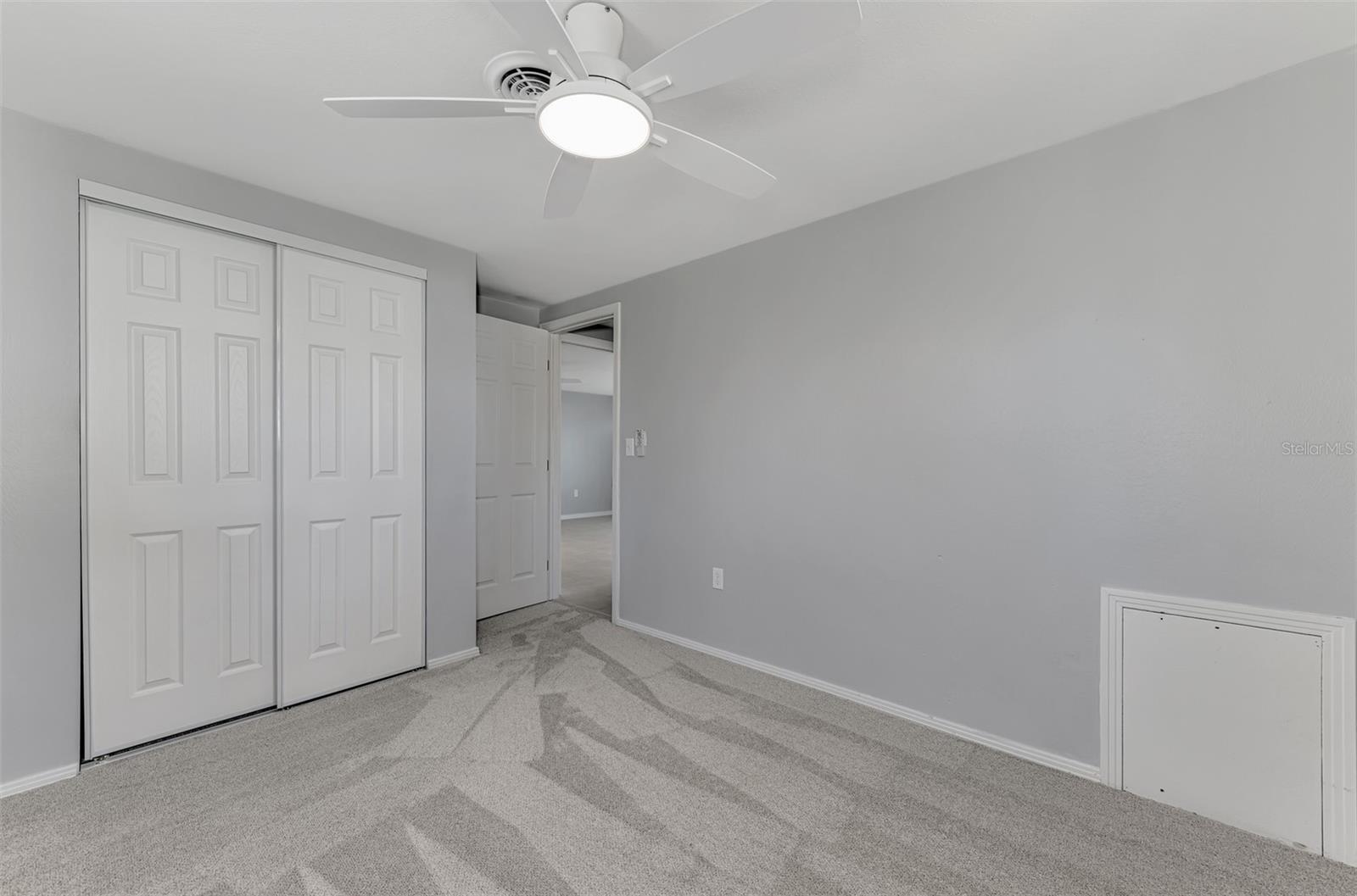 SOUTH VENICE - Residential