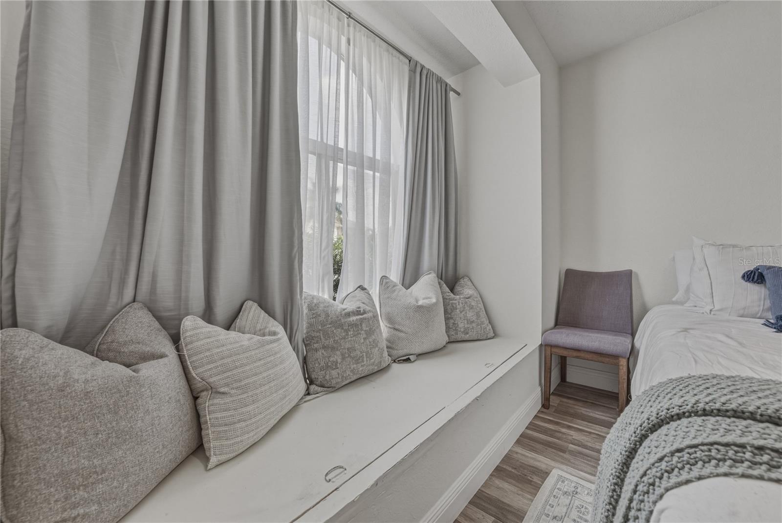 COUNTRYWAY PRCL B TRCT 1 PH - Residential