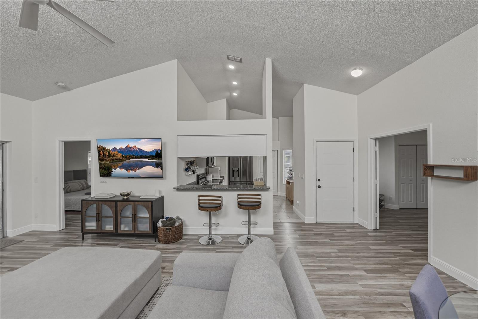 COUNTRYWAY PRCL B TRCT 1 PH - Residential