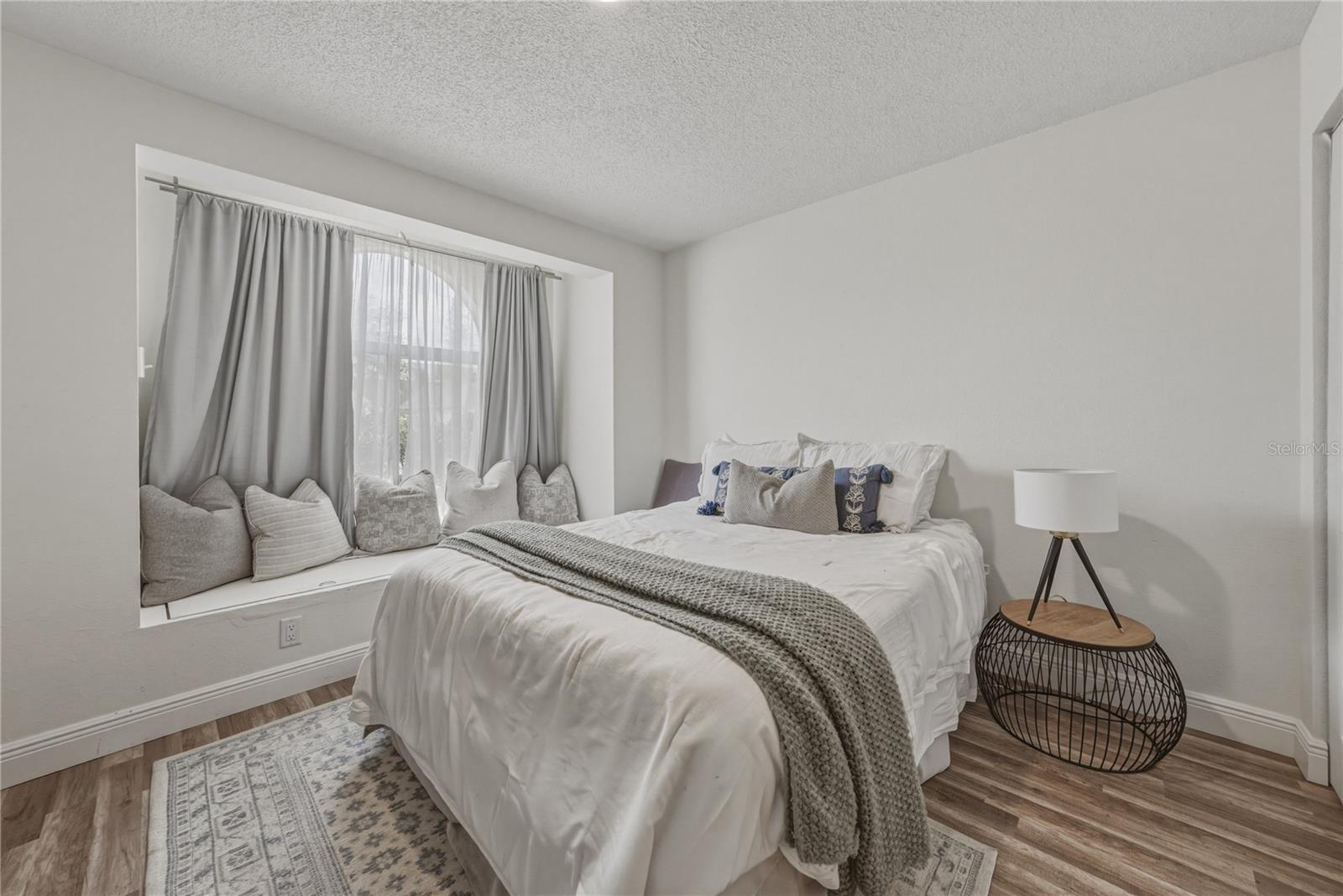 COUNTRYWAY PRCL B TRCT 1 PH - Residential