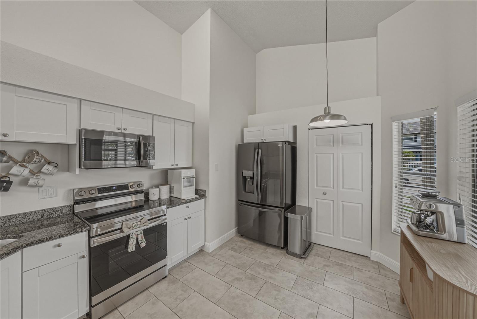 COUNTRYWAY PRCL B TRCT 1 PH - Residential