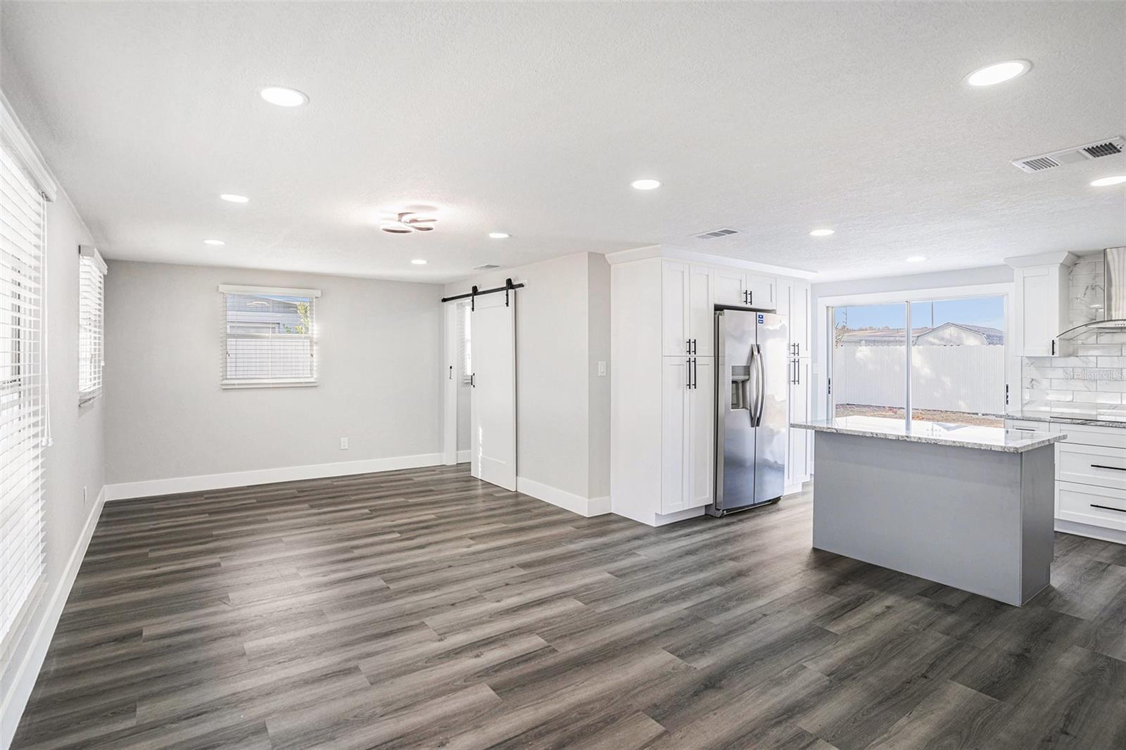 WEST PARK ESTATES UNIT 4 - Residential