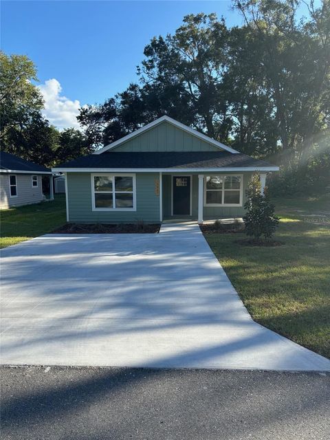 A home in ALACHUA