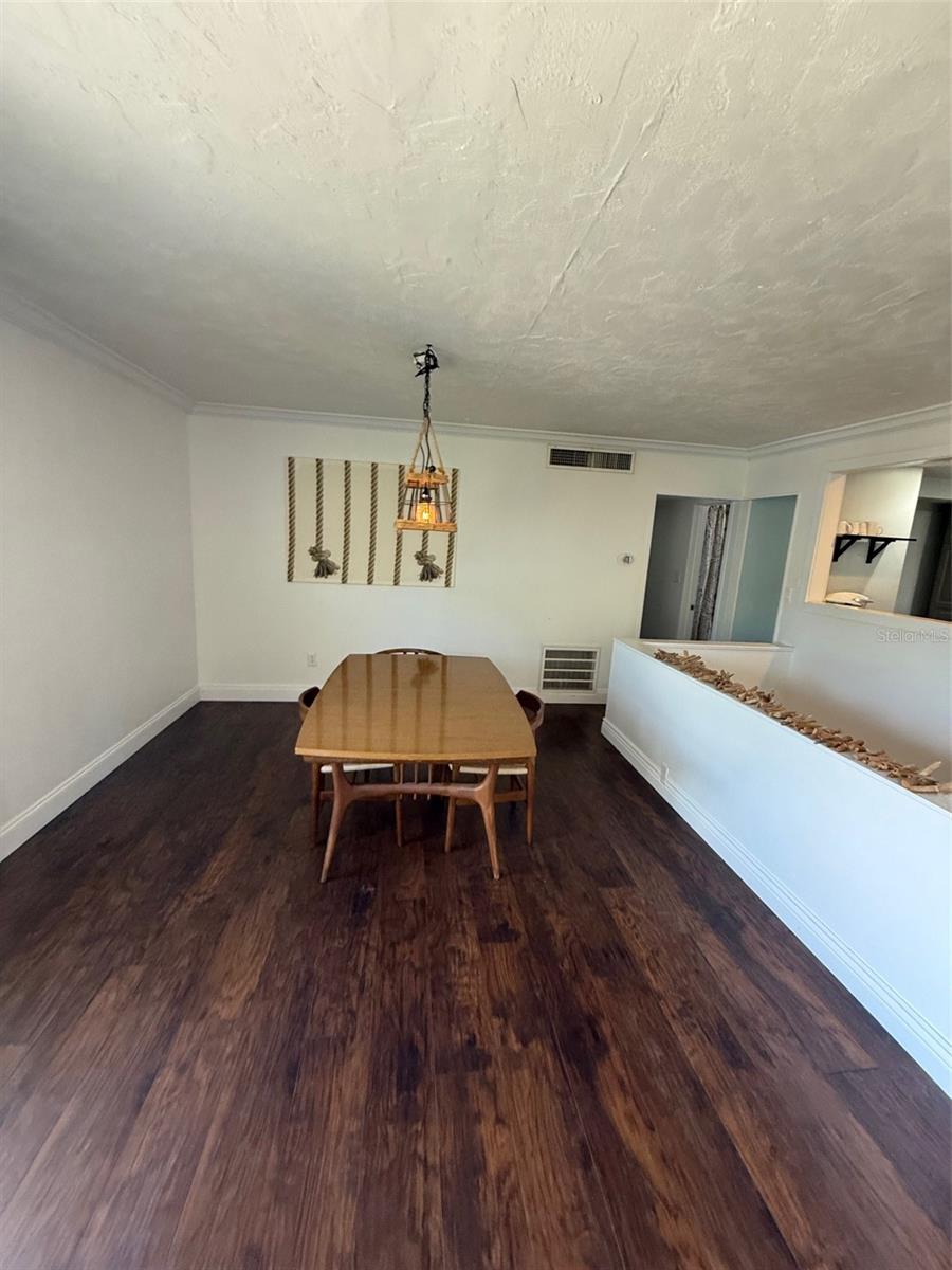 OCEAN BEACH REP - Residential Lease