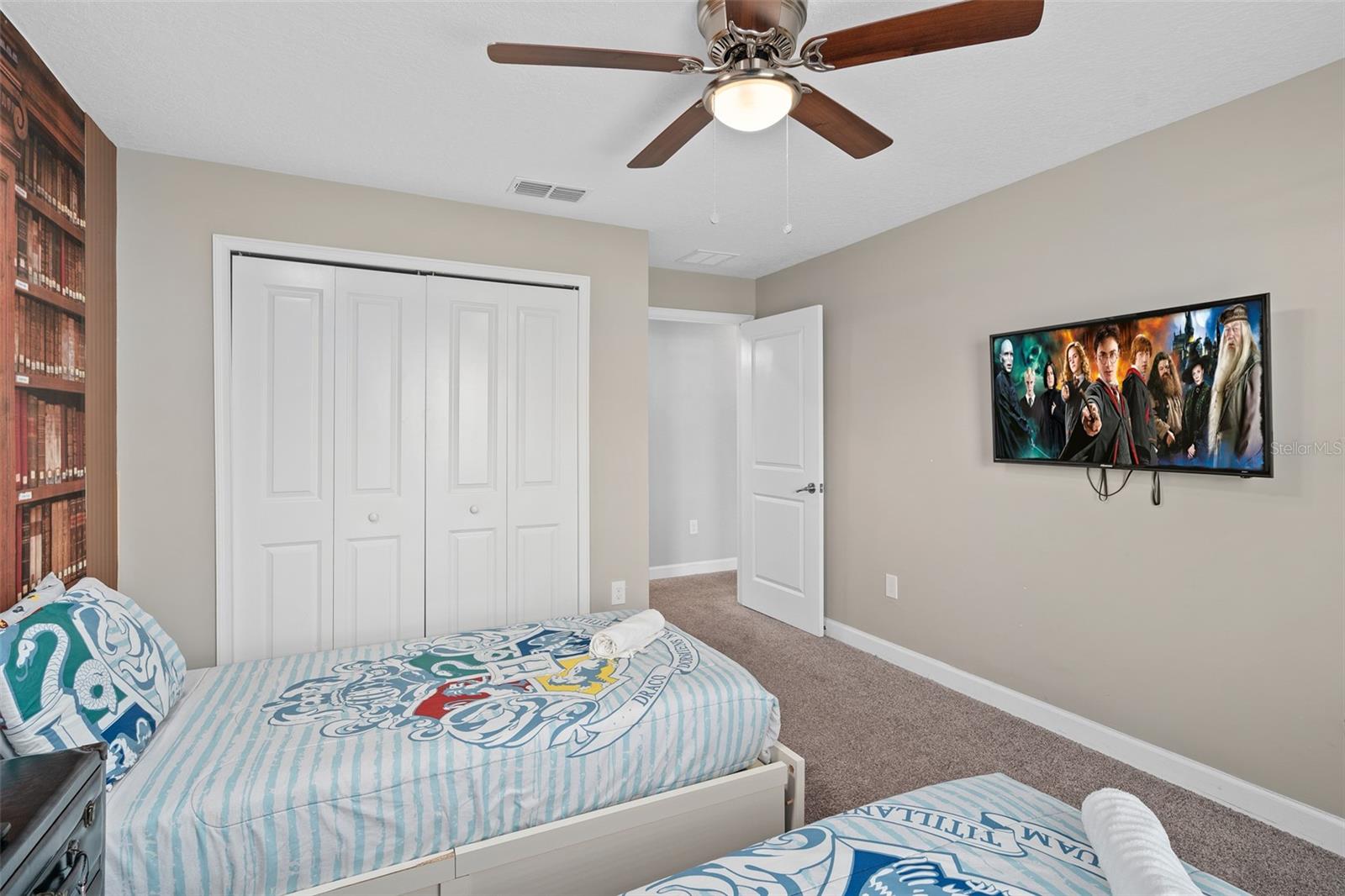 STOREY LAKE PH 2 - Residential