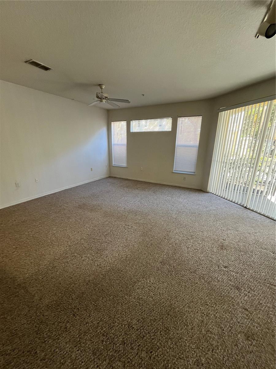 VISCONTI WEST - Residential Lease