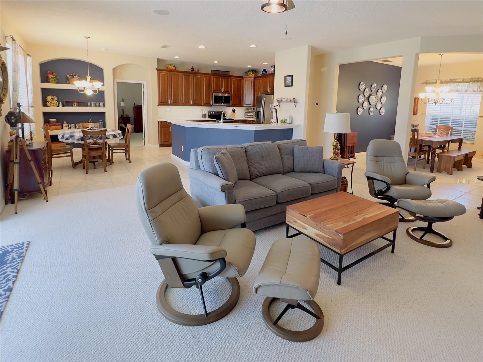 CYPRESS SPGS PRCL R 42/143 - Residential